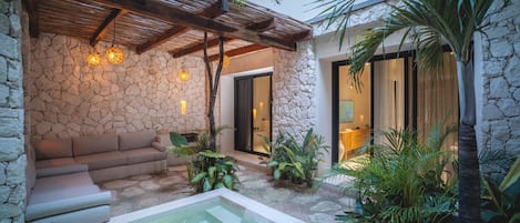 Romantic Apartment | Terrace/patio