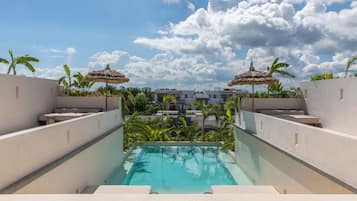 Hồ bơi ngoài trời, hồ bơi nước nóng