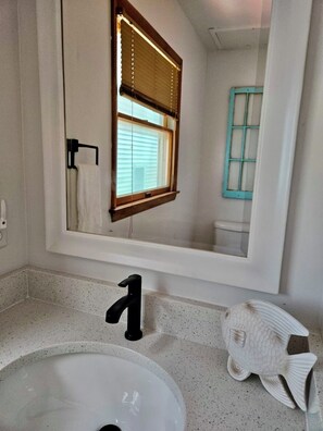 Hair dryer, towels, soap, toilet paper - 2-bedroom condo steps to Seaside Heights Boardwalk and Beach (Seaside Heights)