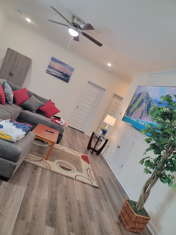 Yah House New Modern Basement In Heart Of Metro Atlanta - Lithonia, GA