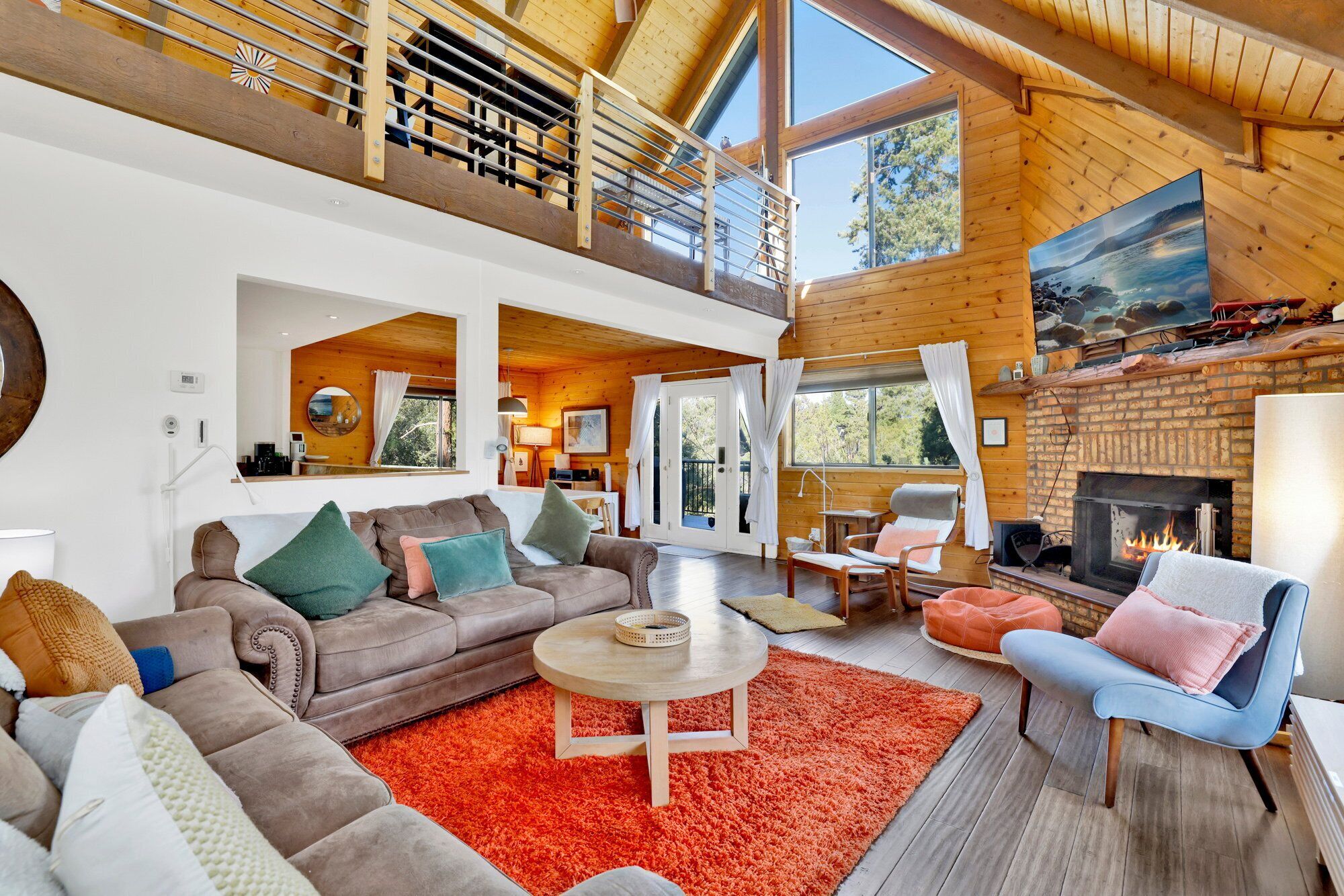 Cabin, Multiple Beds, Hot Tub, Mountain View (2048) | Living area | Fireplace