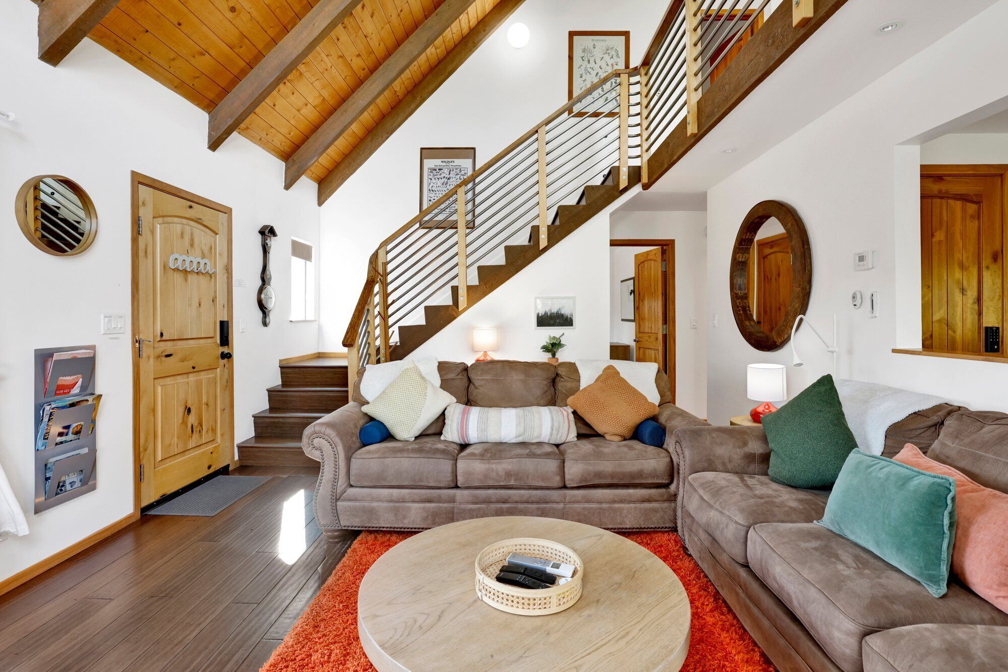 小屋, 多張床, 熱水浴缸, 山景 (2048) | 起居區 | 壁爐