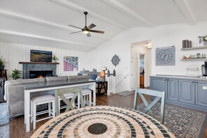 Cabaña, varias camas, patio, vistas a la montaña (2173) | Cocina privada