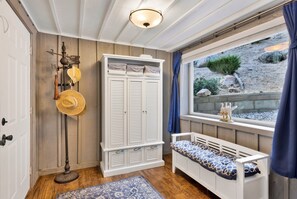 Cabana, várias camas, varanda, vista para a montanha (2173) | Parte interna