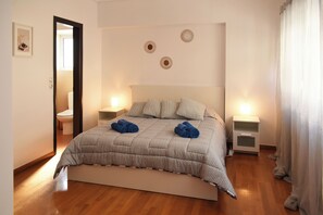2 Schlafzimmer, Bügeleisen/Bügelbrett, WLAN, Bettwäsche