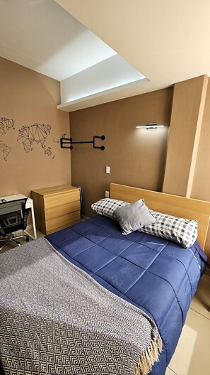 Suíte estúdio executiva | Cofres nos quartos, individualmente decorados