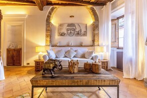 Living area - NAVONA HISTORIC LOVELY FLAT (Roma)
