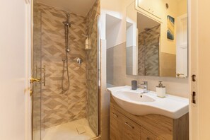 Bathroom - SPLENDID APARTMENT TRASTEVERE (Roma)