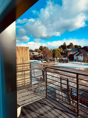 Refugio Base, depto en Bariloche, nuevo