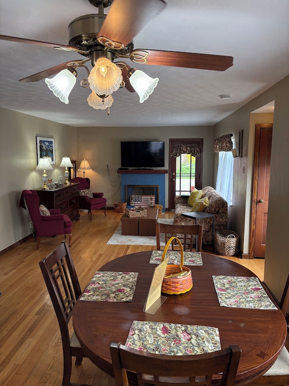 The Kitchie Kottage/ House - South Shore, KY