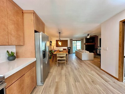 Spacious and Modern Japanese Style Design