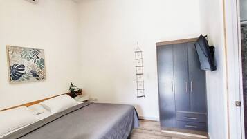 1 Schlafzimmer, Bügeleisen/Bügelbrett, Reisekinderbett, WLAN