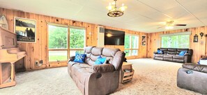 Living area - Artistry view of Lake Superior in authentic cottage will have you refreshed  (Calumet Township)