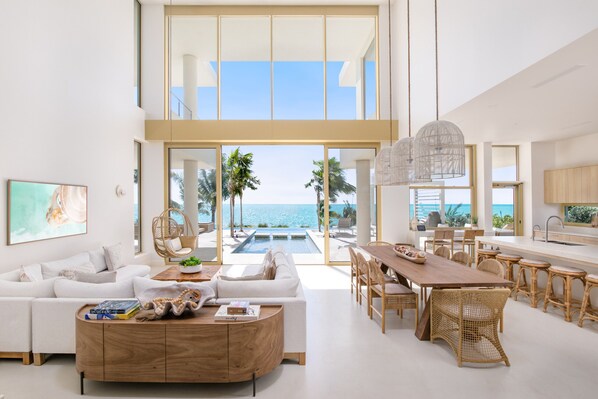 Interior - Kailoa Villa (Long Bay)