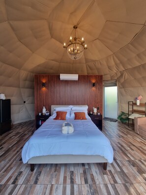 1 quarto, ferros/tábuas de passar roupa, Wi-Fi, roupa de cama