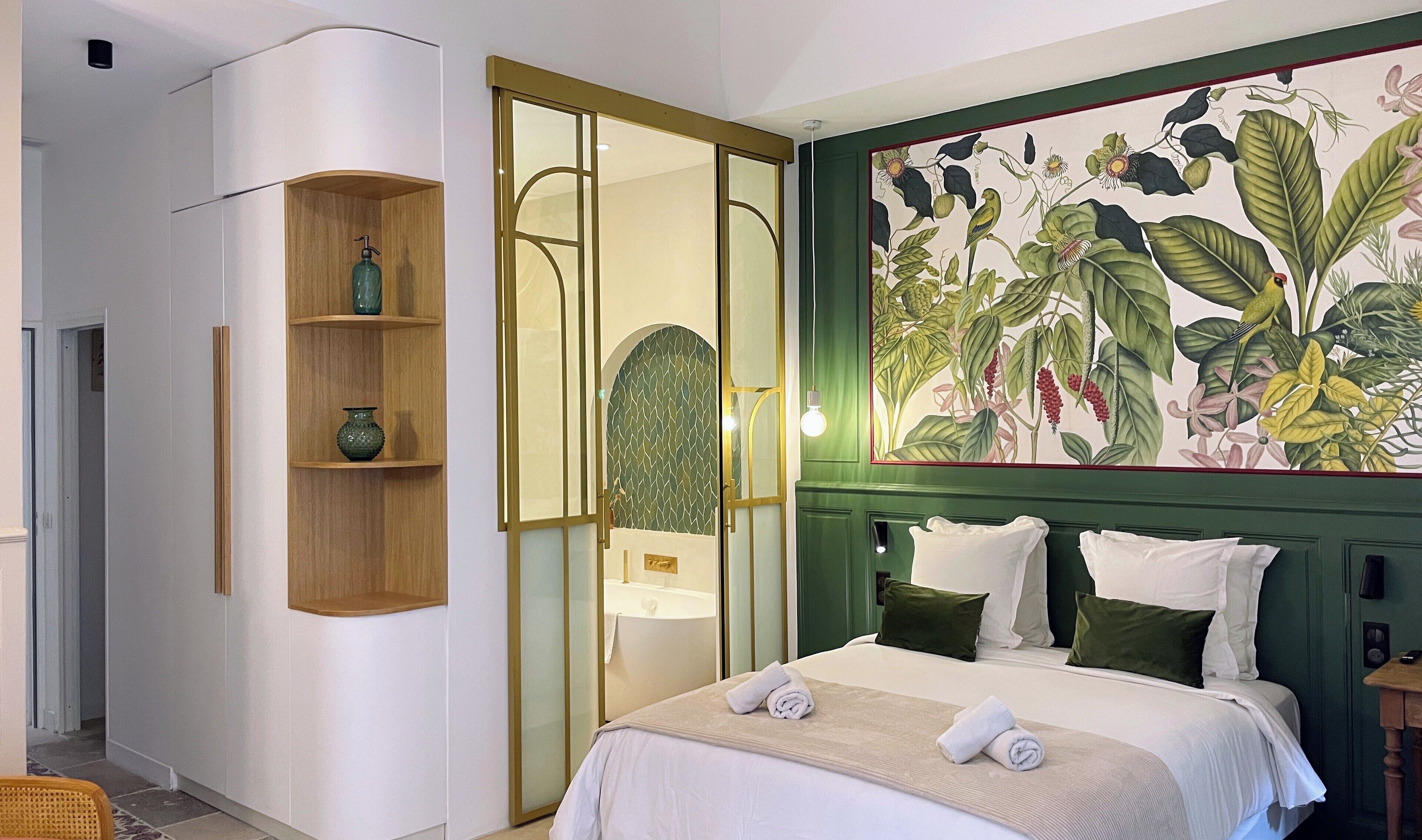 Fer et planche à repasser, Wi-Fi, draps fournis