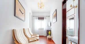 2 Schlafzimmer, Bügeleisen/Bügelbrett, kostenloses WLAN, Bettwäsche