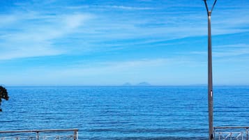 Vue depuis lâhĂ©bergement