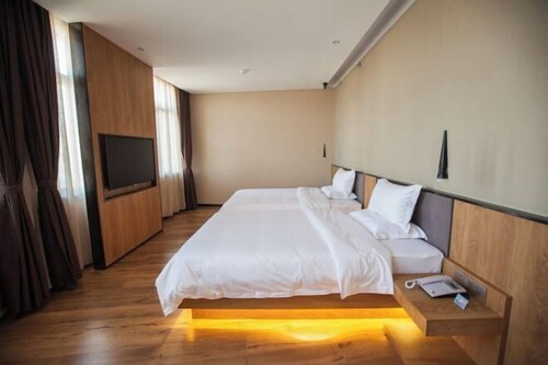 Lanmeishan Business Hotel (Pu'er Simao Airport)