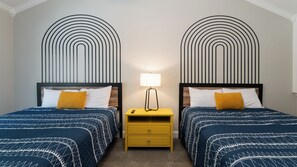 2 chambres, fer et planche à repasser, Wi-Fi, draps fournis