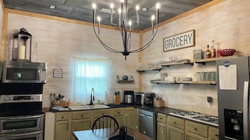 Microwave, oven, stovetop, dishwasher