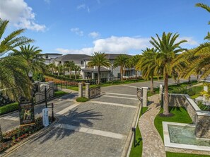 Property grounds - Citrus Coast | 6 Bedroom Villa w/ Pool and Games (Kissimmee)