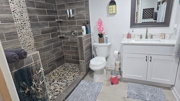 Shower, towels, soap, shampoo