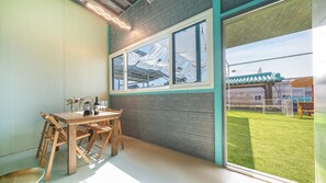 Basic Room, 1 Bedroom (Room 102) | 1 bedroom, free WiFi - Seonjaedo Gaekkul House pet Pension (Incheon)