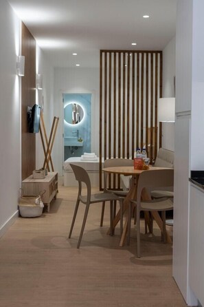 Dining - VLC HOST - San Jacinto B (Valencia)