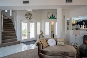 Televisión, chimenea