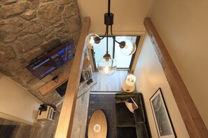 Smart TV, fireplace, video games - Spacious 3 BR Near Gatlinburg – 8 Min Drive! (Gatlinburg)