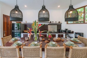 Dining - Villa Casa Carolina (Canggu)