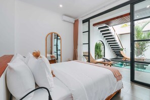 Villa – basic | 3 soverom, skrivebord, skrivebord for bærbar PC og strykejern/-brett