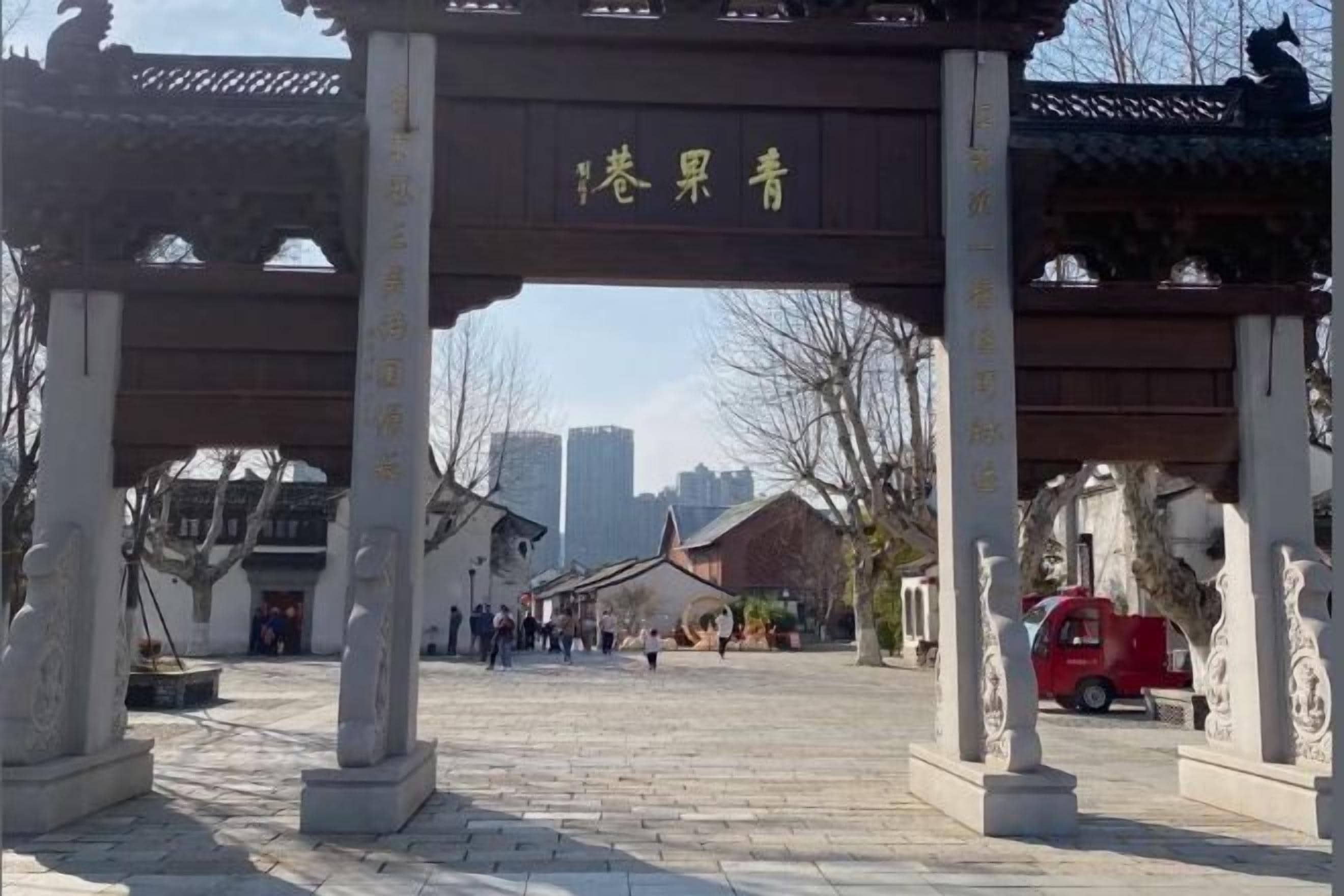 สถานที่น่าสนใจ