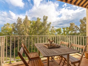 Outdoor dining - Le Grand Large by Interhome (Hyères)