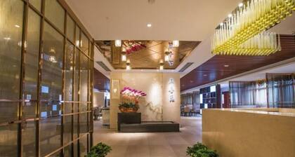 Dahe International Hotel (Zhengzhou Futa Center)