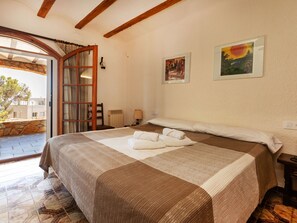 5 bedrooms, WiFi