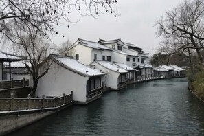 Unclassified image, 5 of 31, button - Haining chunxi hotel (Haining)