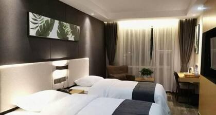 Shankee Hotel (Junan County Longshan Road)