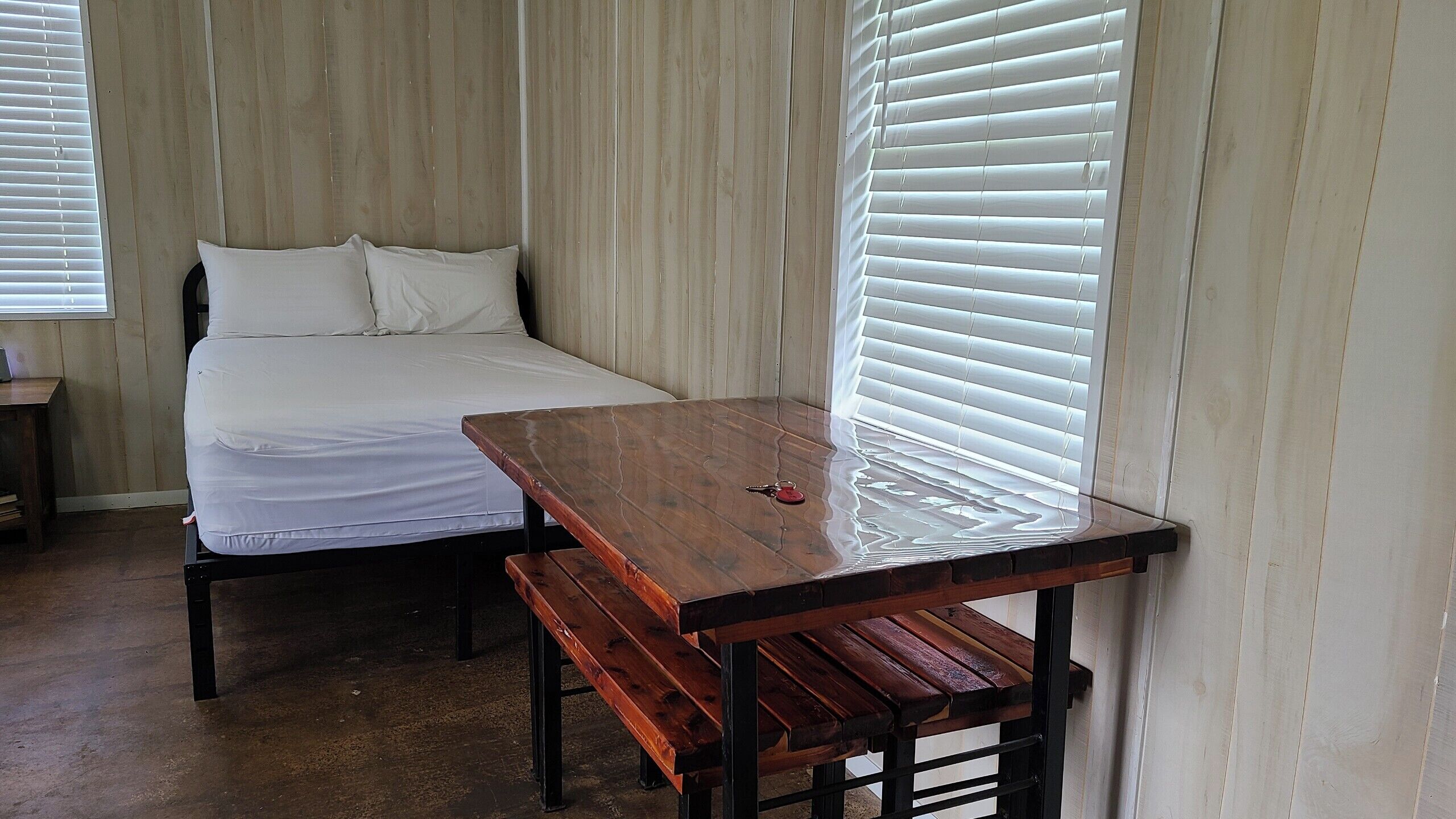 Standard Cabin | In-room dining