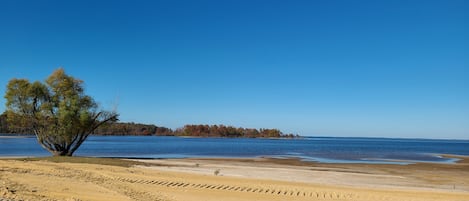 Private beach, beach cabanas