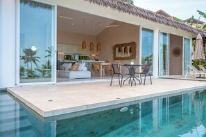 Villa Exclusive, patio, vue océan | Coin séjour