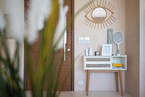 2 habitaciones, tabla de planchar con plancha y wifi gratis