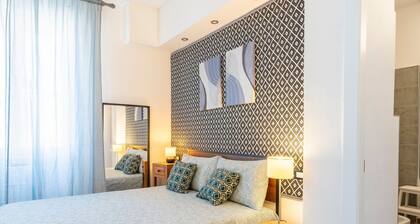 Livorno Central and Modern Room!