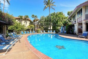 Pool - Your Sunny Kihei Condo Retreat (Kihei)