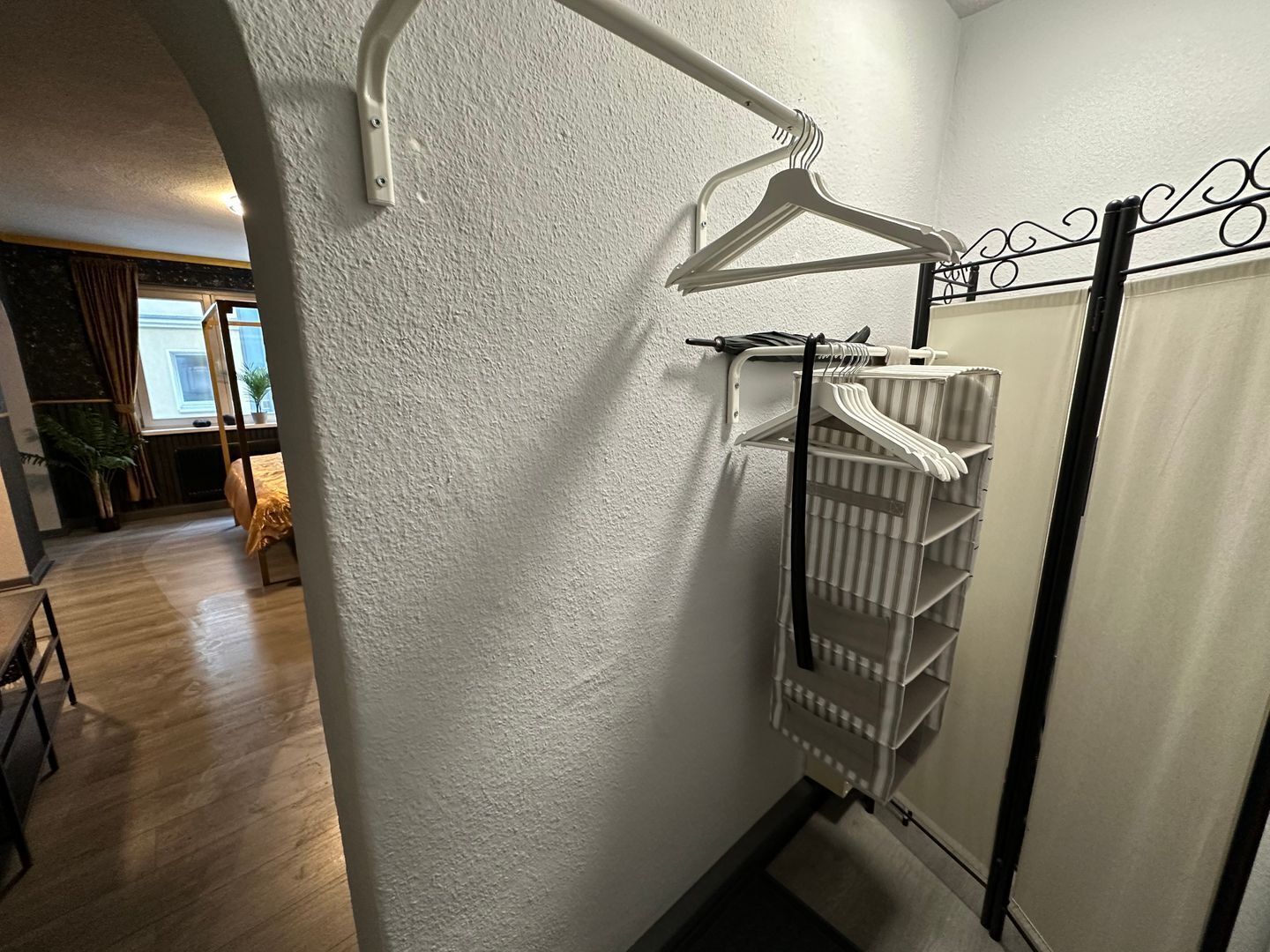 1 chambre, fer et planche à repasser, Wi-Fi, draps fournis