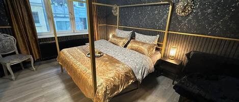 1 多间卧室、熨斗/熨衣板、WiFi、床单