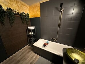 Uklassifisert bilde, 4 av 23, knapp