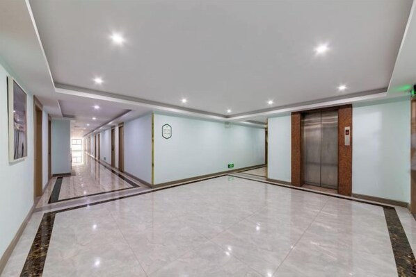 Interior - 99inn Selected Preferred Hotel (Shanghai Fengjing Ancient Town) (Shanghai)