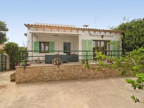 Exterior - Village house for 6 people in Cala Llombards. (Cala Llombards)